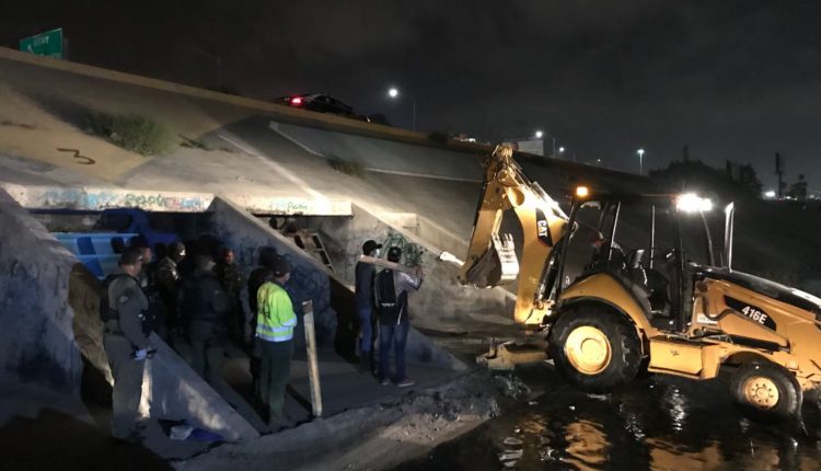 Limpiaron 3.5 kilómetros del canal del Río Tijuana (2)
