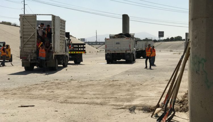 Limpiaron 3.5 kilómetros del canal del Río Tijuana (4)