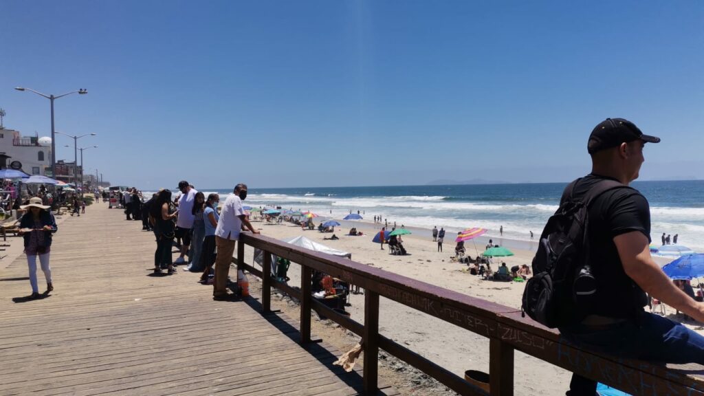 Esperan hasta 10 mil bañistas este domingo en Playas de Tijuana