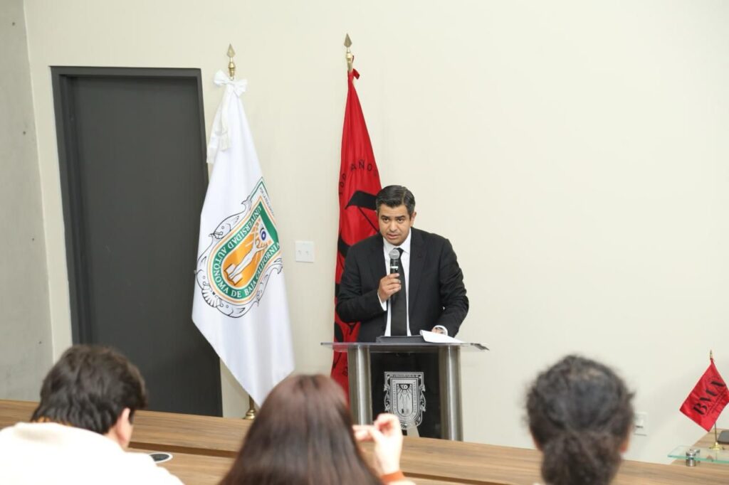 Firman convenio Barra Mexicana de Abogados y el Instituto Electoral de BC